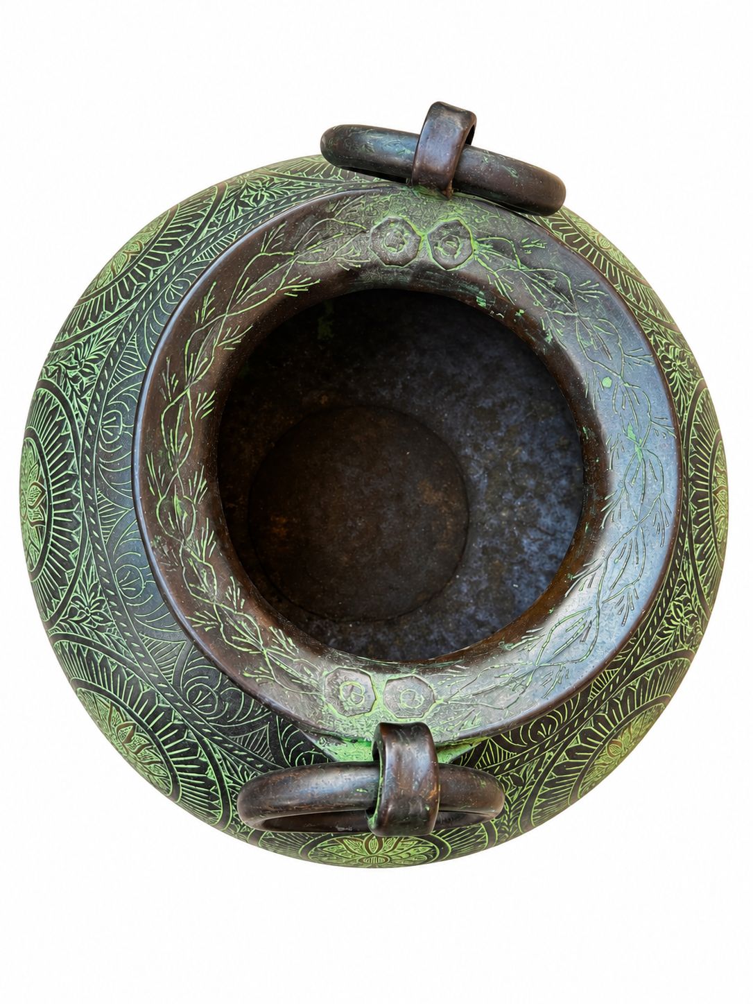 The Naksh Engraved Vessel
